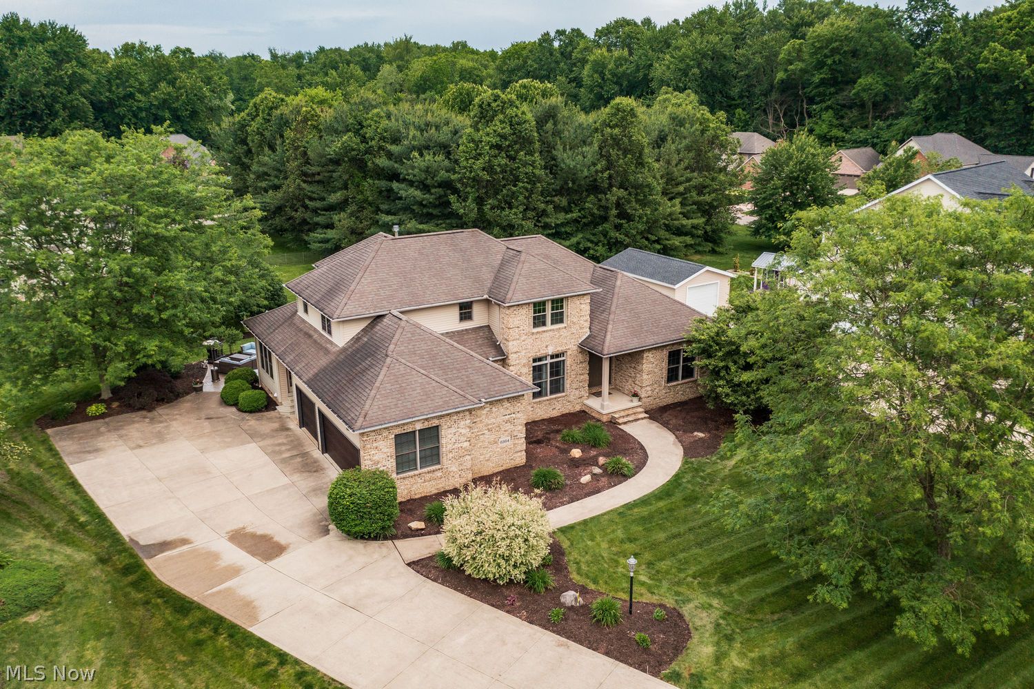 6364 Kilkenny Circle NW Massillon OH 44646