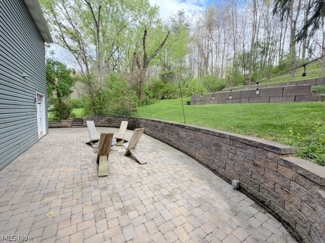 8260 Walnut Street SW Sherrodsville OH 44675