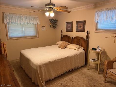 15800 Evening Star Avenue Maple Heights OH 44137