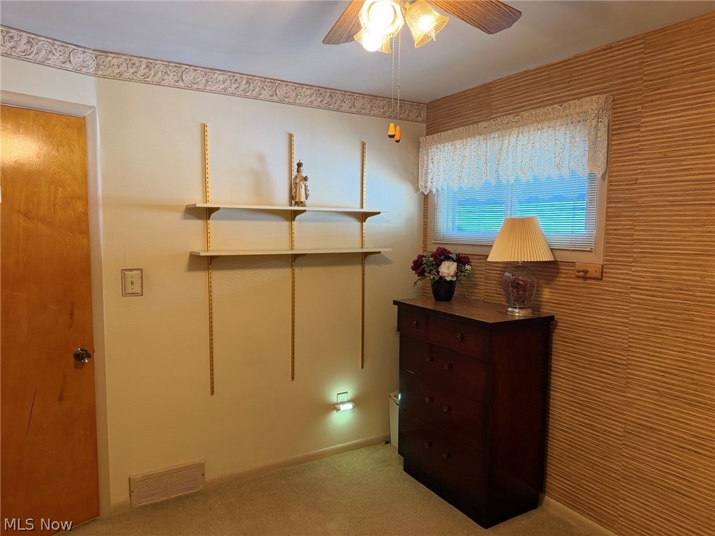 15800 Evening Star Avenue Maple Heights OH 44137