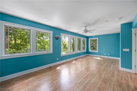 5942 Noreast Drive Clinton OH 44216