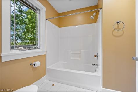 5942 Noreast Drive Clinton OH 44216