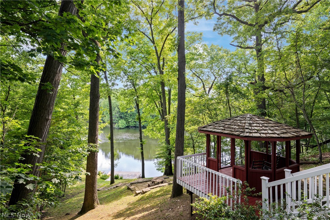 5942 Noreast Drive Clinton OH 44216