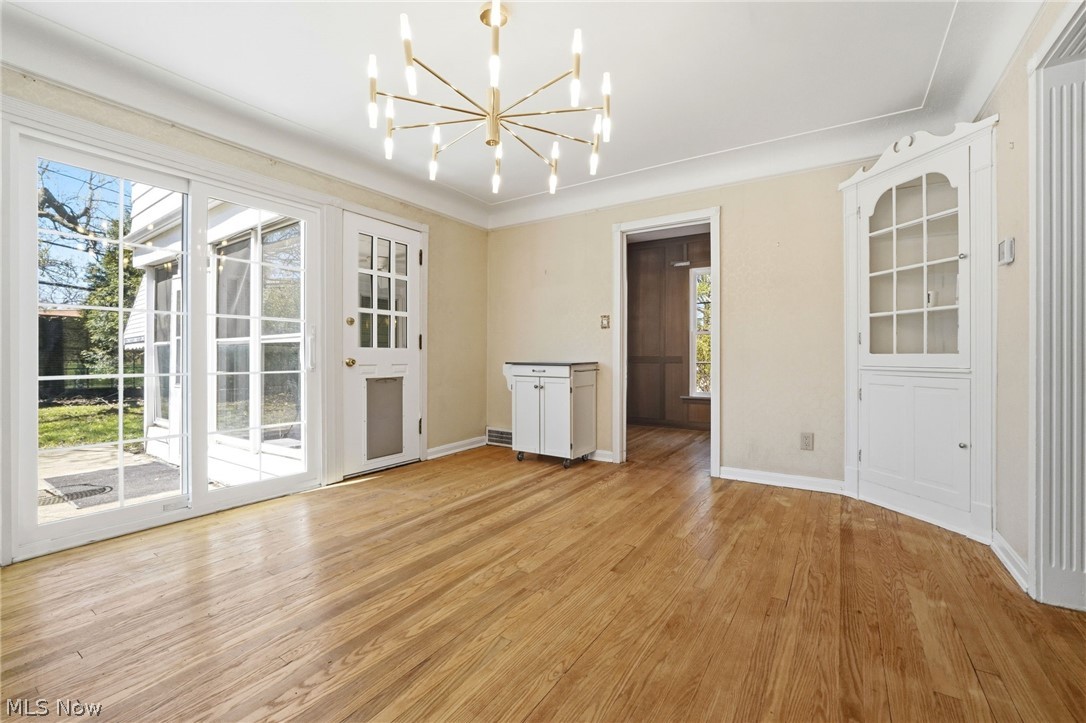3378 Clayton Boulevard Shaker Heights OH 44120