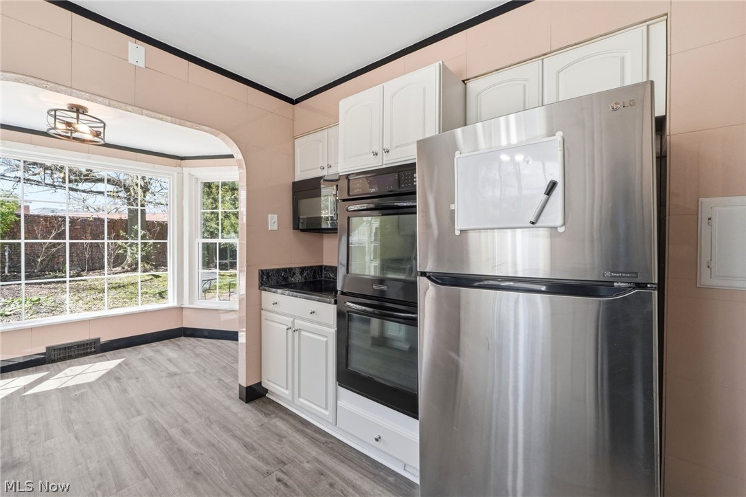 3378 Clayton Boulevard Shaker Heights OH 44120
