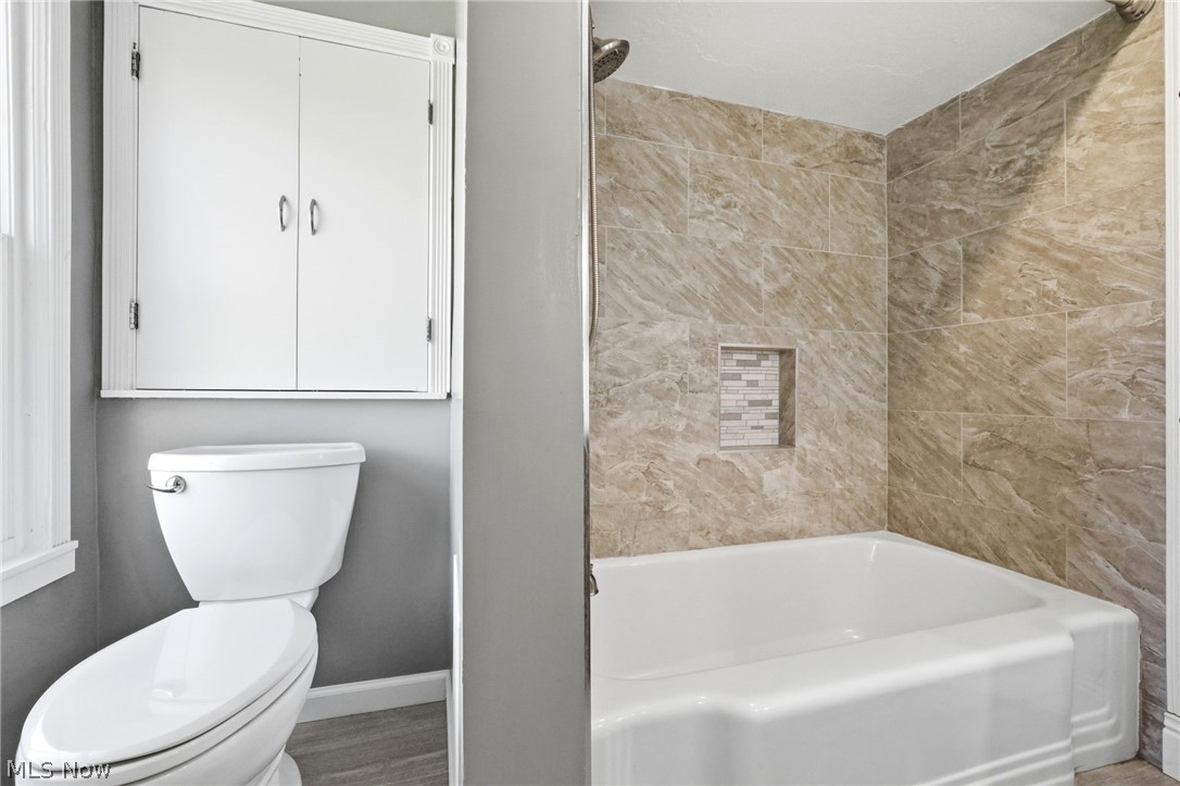 3378 Clayton Boulevard Shaker Heights OH 44120