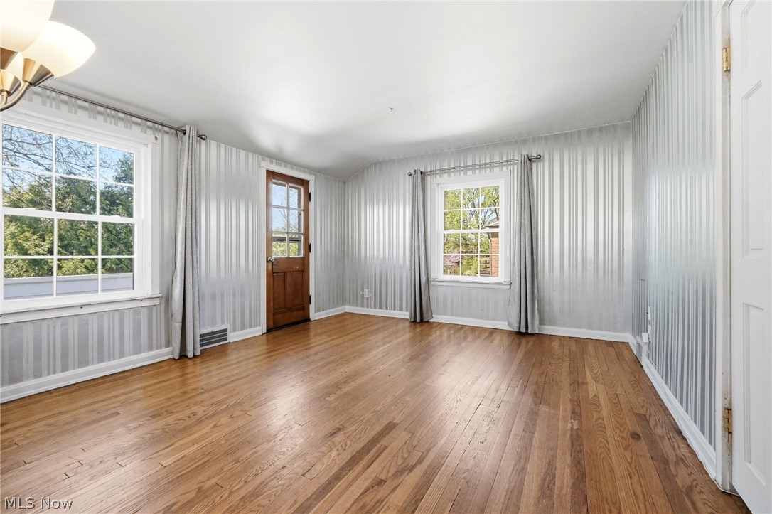 3378 Clayton Boulevard Shaker Heights OH 44120