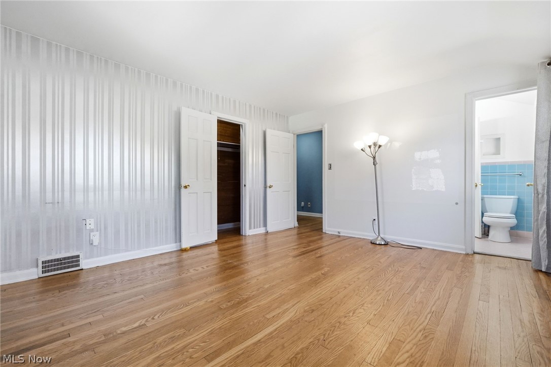 3378 Clayton Boulevard Shaker Heights OH 44120