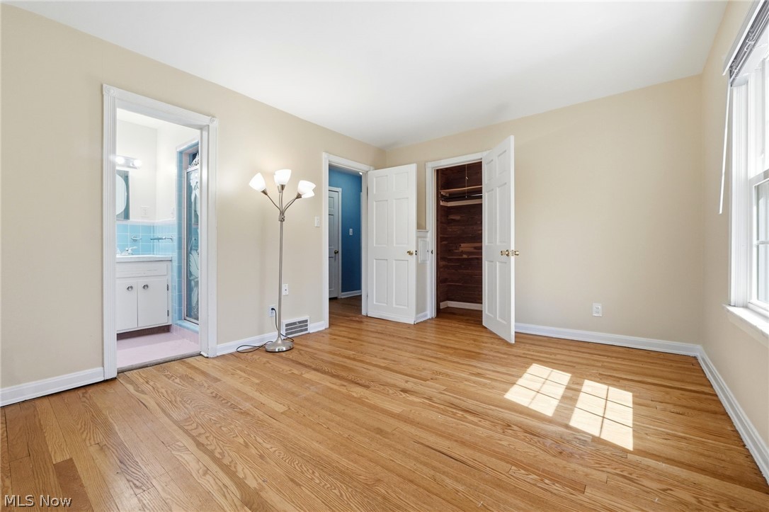 3378 Clayton Boulevard Shaker Heights OH 44120