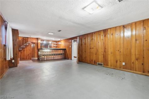 3378 Clayton Boulevard Shaker Heights OH 44120