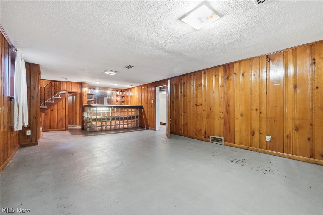3378 Clayton Boulevard Shaker Heights OH 44120