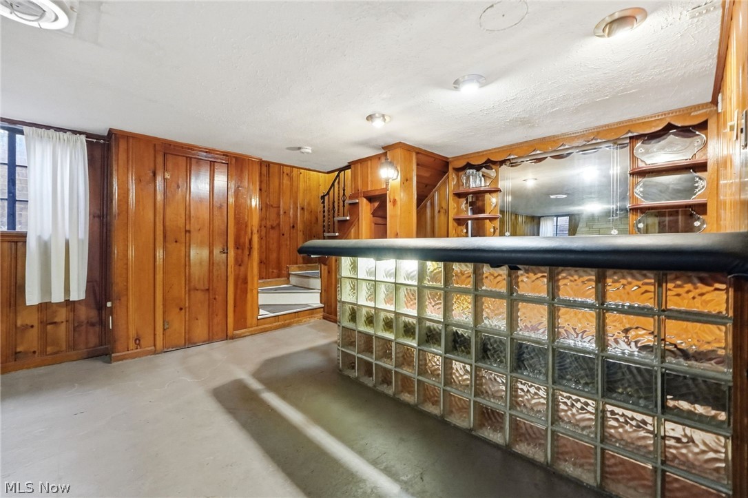 3378 Clayton Boulevard Shaker Heights OH 44120