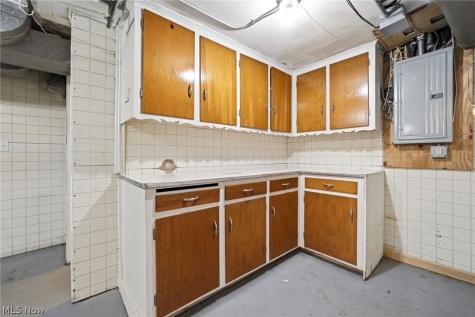 3378 Clayton Boulevard Shaker Heights OH 44120