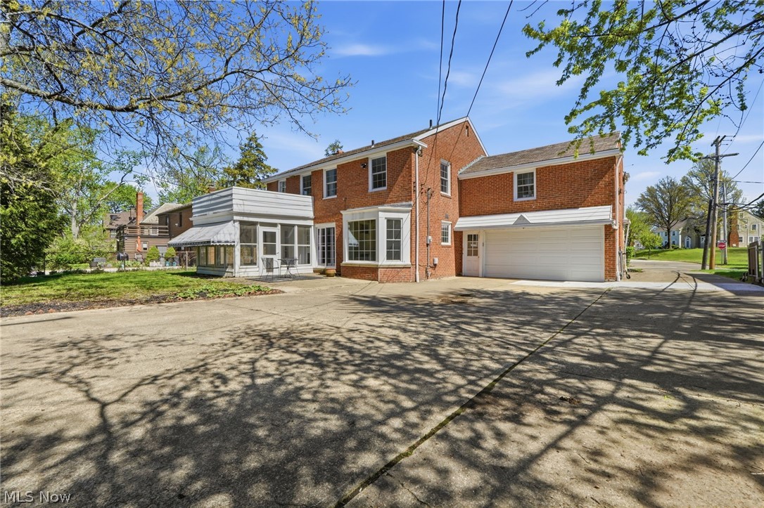 3378 Clayton Boulevard Shaker Heights OH 44120