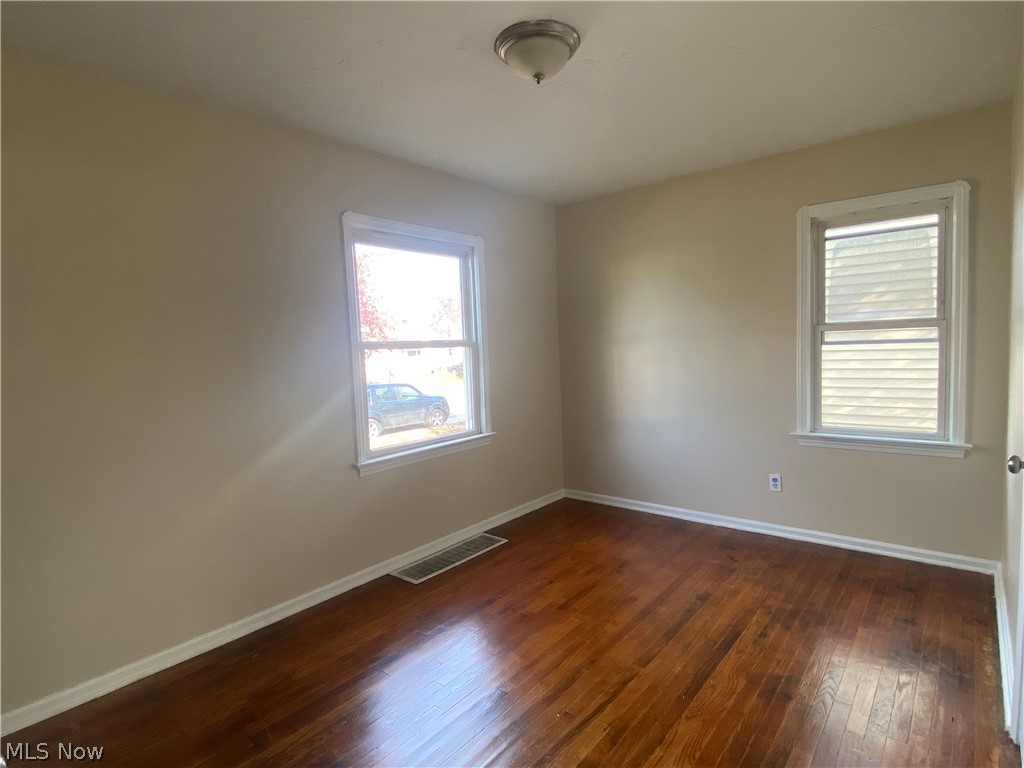 12113 Wayland Avenue Cleveland OH 44111