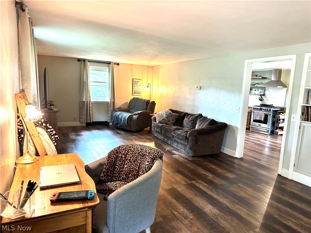 314 E Center Street Smithville OH 44677