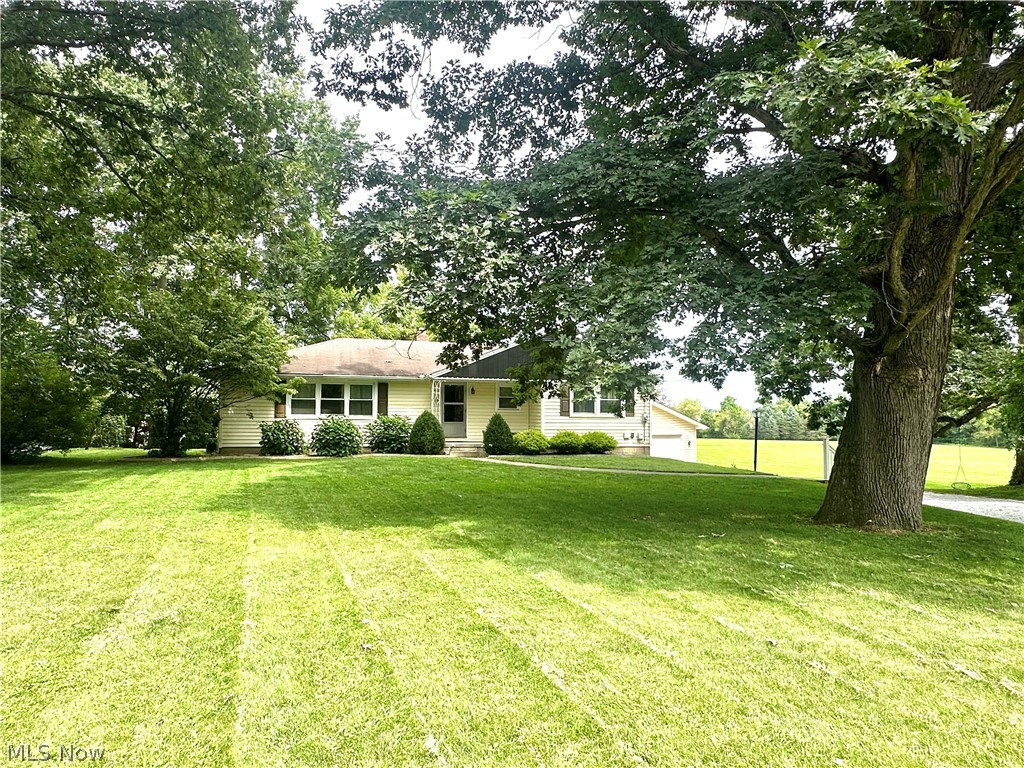 314 E Center Street Smithville OH 44677