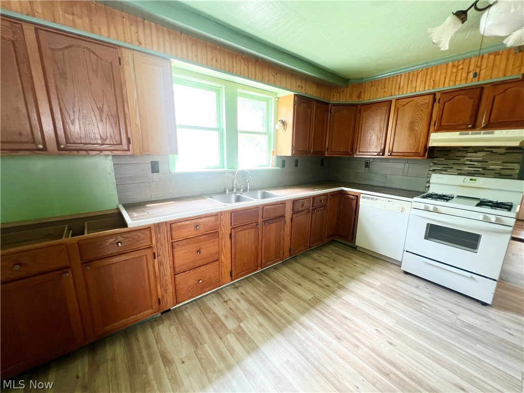 457 Sharp Avenue Salem OH 44460