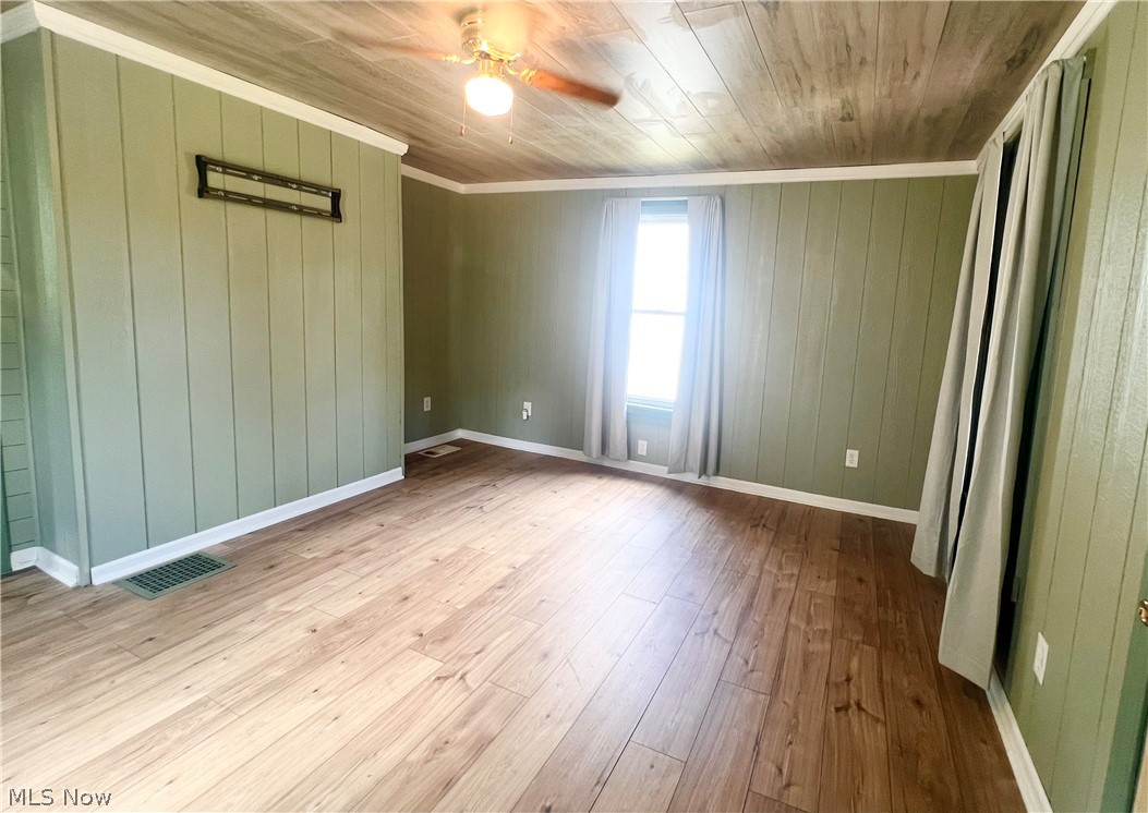 457 Sharp Avenue Salem OH 44460