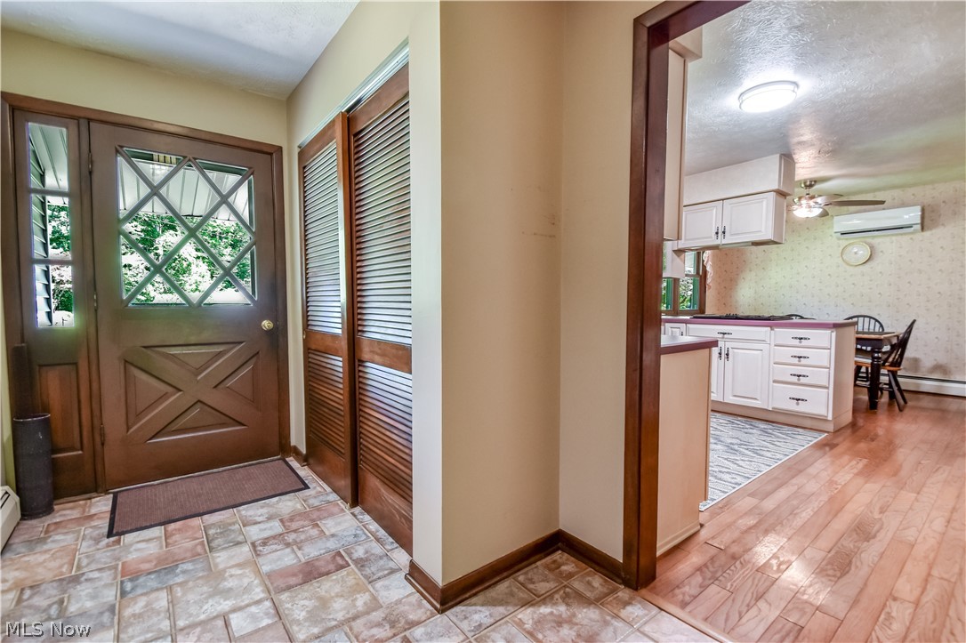 9412 Beaver Creek Drive Mentor OH 44060