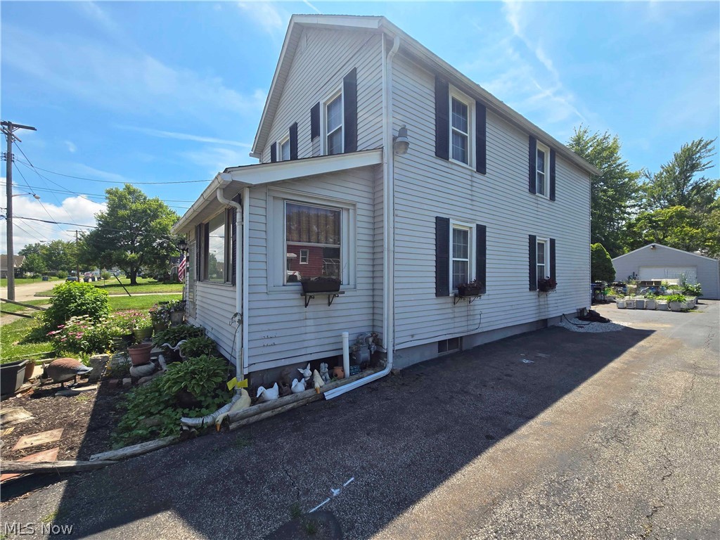 1524 New Mexico Avenue Lorain OH 44052