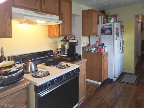 1524 New Mexico Avenue Lorain OH 44052