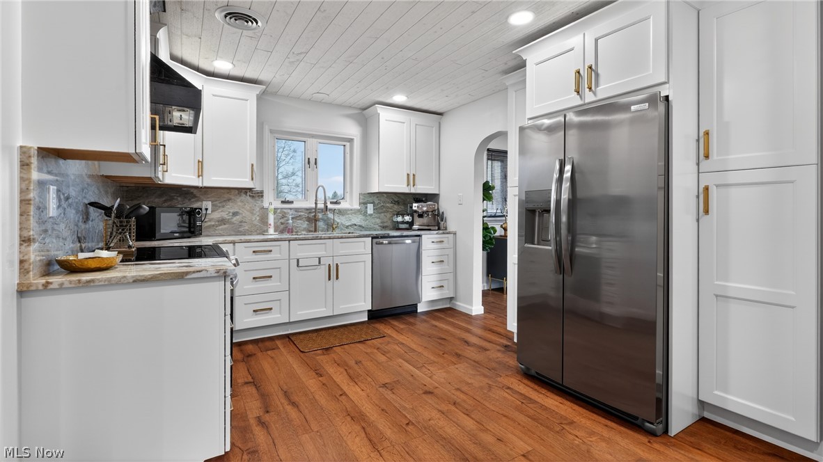 2382 Warren Burton Road Southington OH 44470