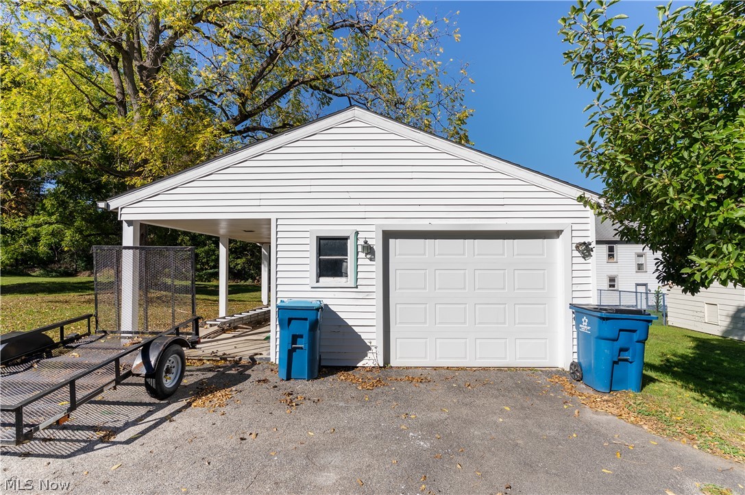 153 Elm Street Struthers OH 44471