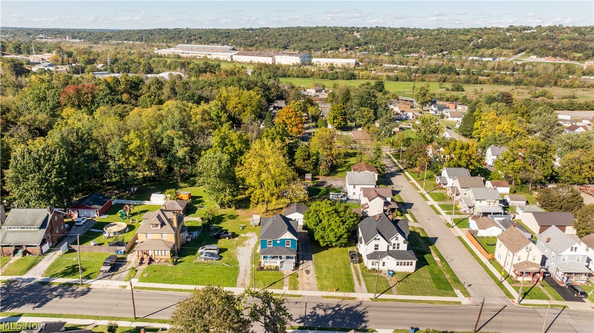 153 Elm Street Struthers OH 44471