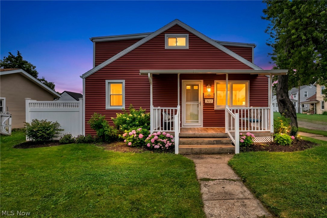 902 E 2nd Street Port Clinton OH 43452