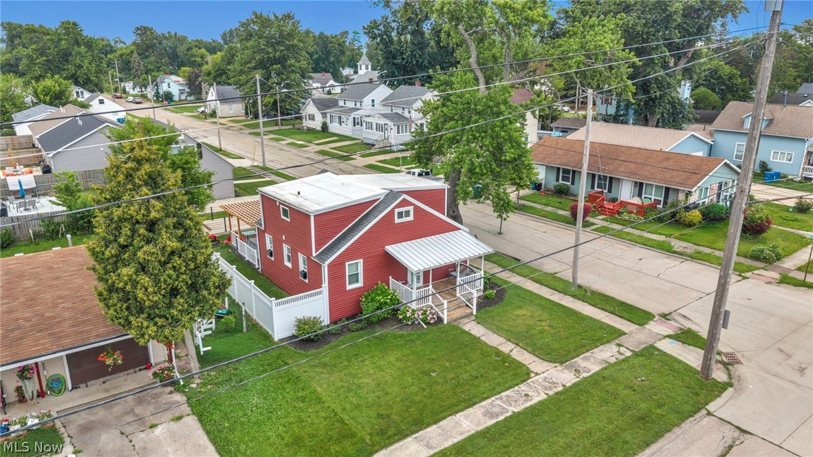 902 E 2nd Street Port Clinton OH 43452