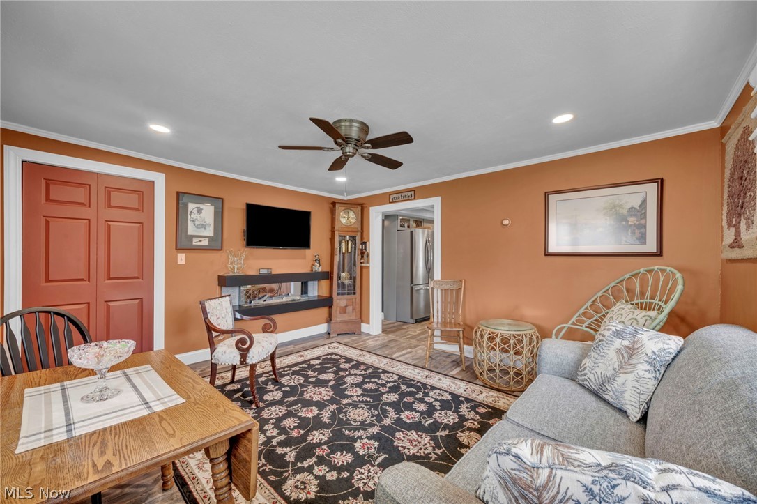 902 E 2nd Street Port Clinton OH 43452