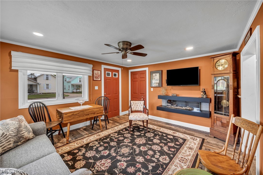 902 E 2nd Street Port Clinton OH 43452