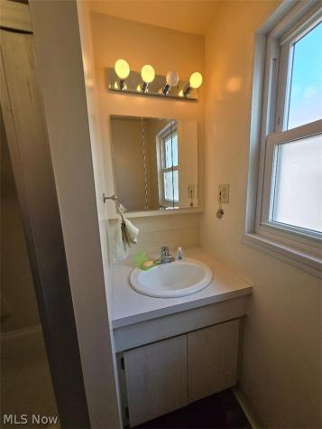 3105 Searsdale Avenue Cleveland OH 44109