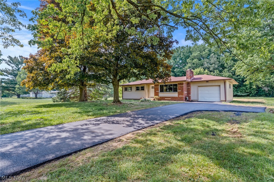 1709 Berna Road Green OH 44312