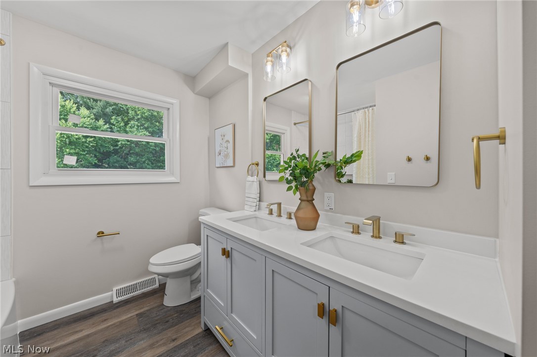 1709 Berna Road Green OH 44312