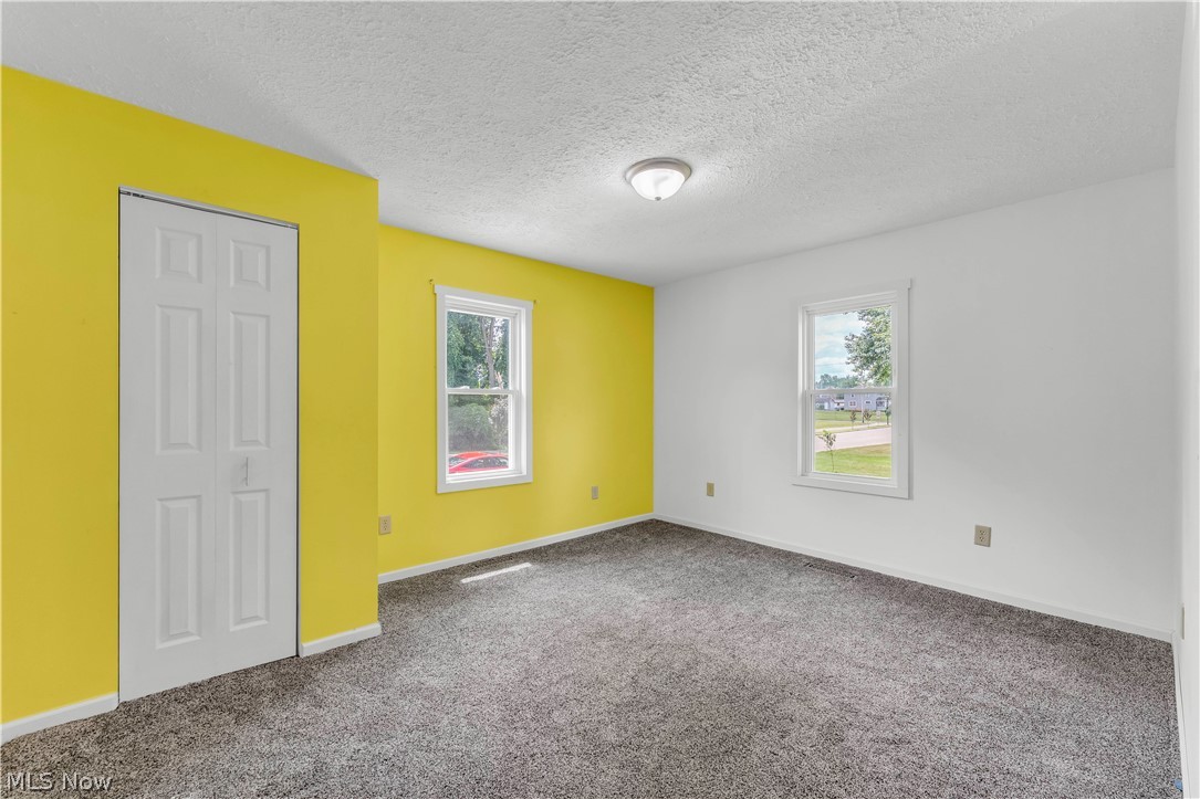 265 Main Street SE Brewster OH 44613