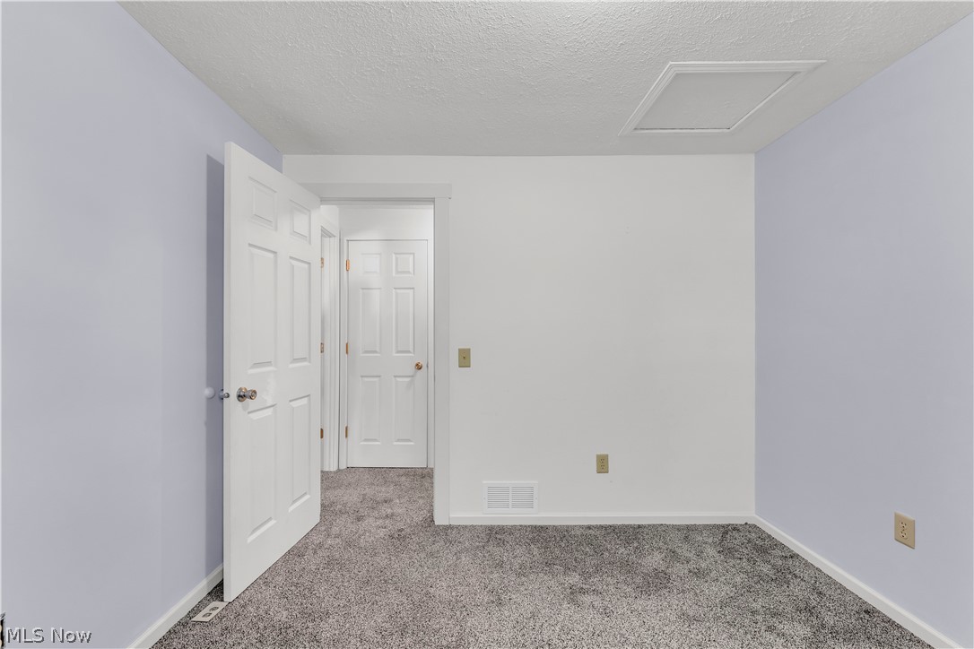 265 Main Street SE Brewster OH 44613