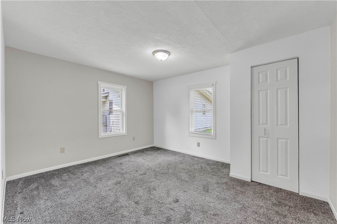265 Main Street SE Brewster OH 44613