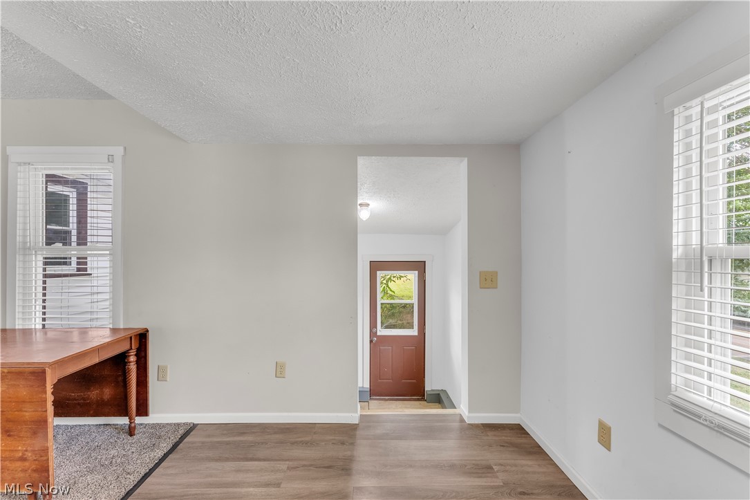 265 Main Street SE Brewster OH 44613