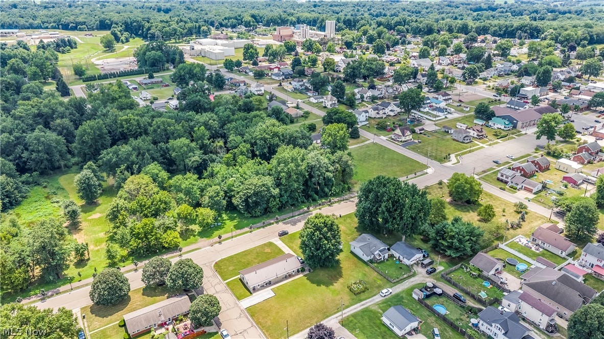 265 Main Street SE Brewster OH 44613