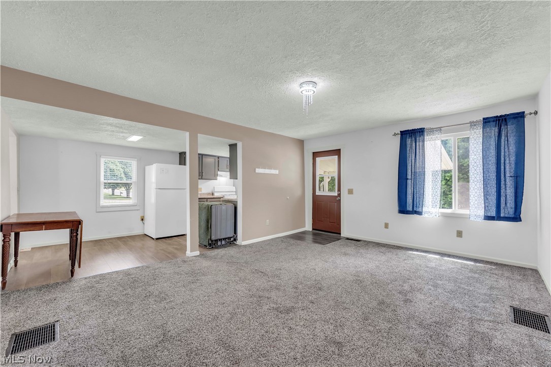 265 Main Street SE Brewster OH 44613