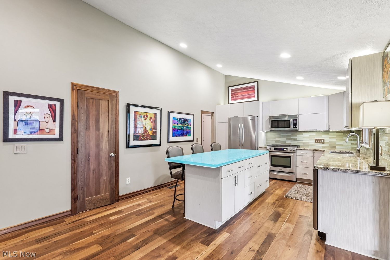 894 Westgrove Road Akron OH 44303