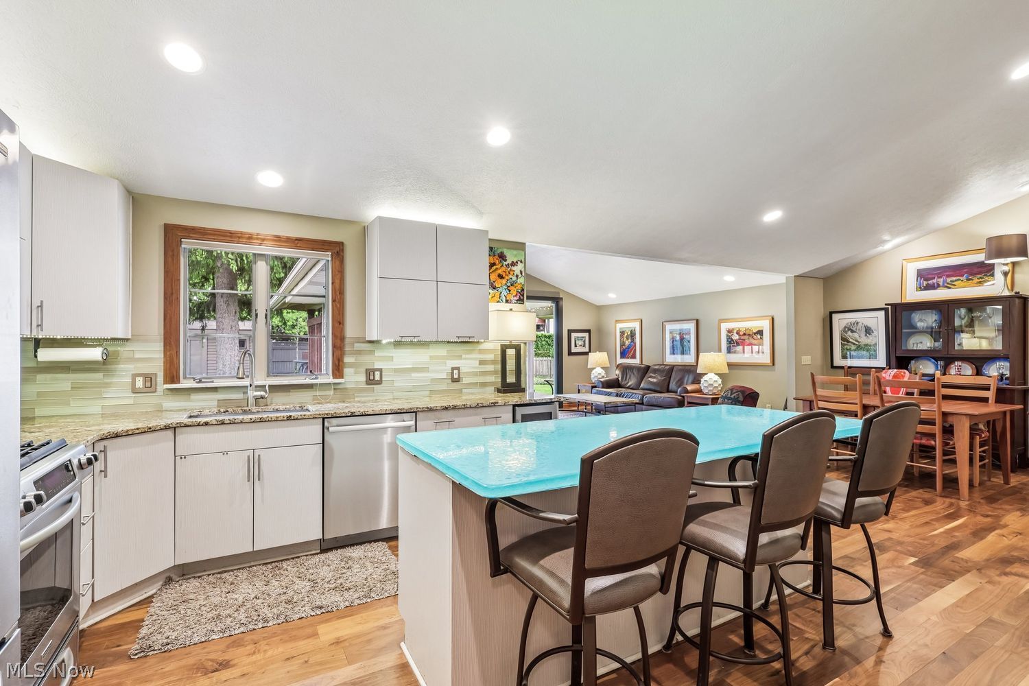 894 Westgrove Road Akron OH 44303