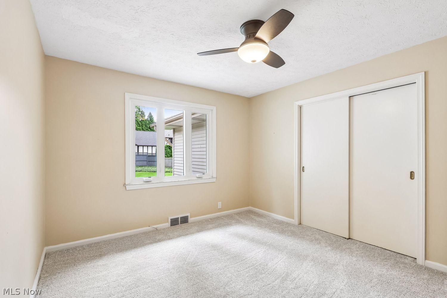894 Westgrove Road Akron OH 44303