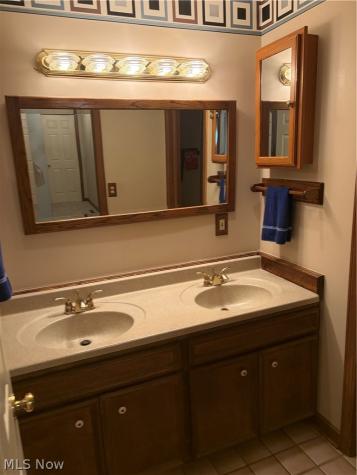 3630 Longwood Drive Medina OH 44256