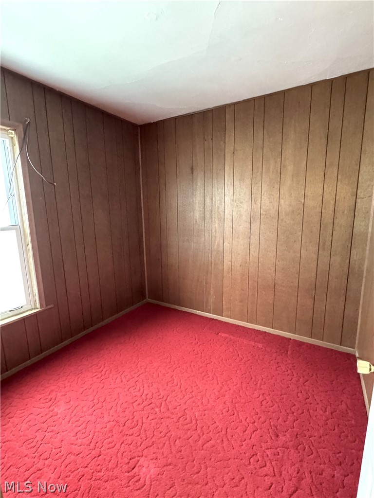 1011 Adams Street Coshocton OH 43812