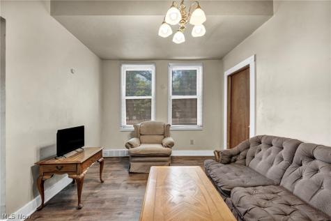 11740 Geraldine Avenue Cleveland OH 44111