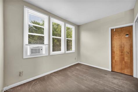 11740 Geraldine Avenue Cleveland OH 44111