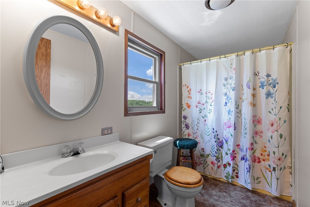 41468 Lane Scool Road Beallsville OH 43716